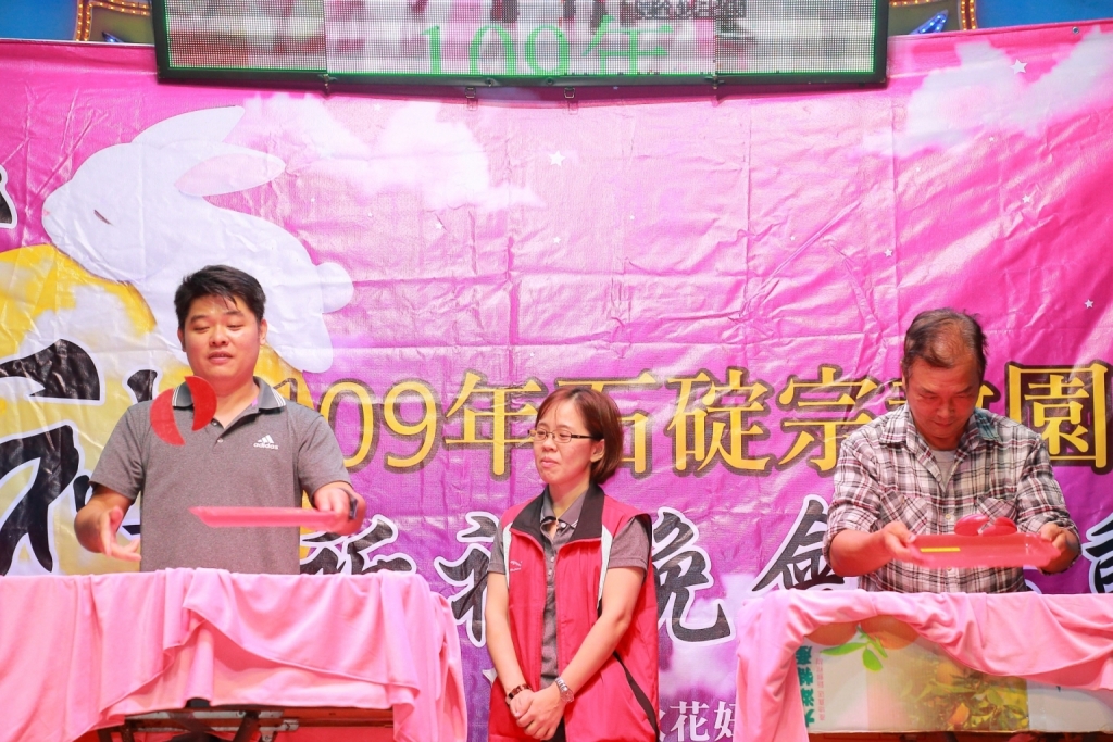 擲筊決賽比賽情形