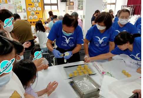 113年社區共融月餅DIY活動照片-1(共2張照片)